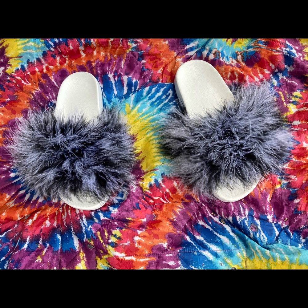 Cookies and Cream Fur Slides